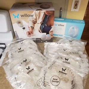 Willow 1.0, spare flanges, & extra charger